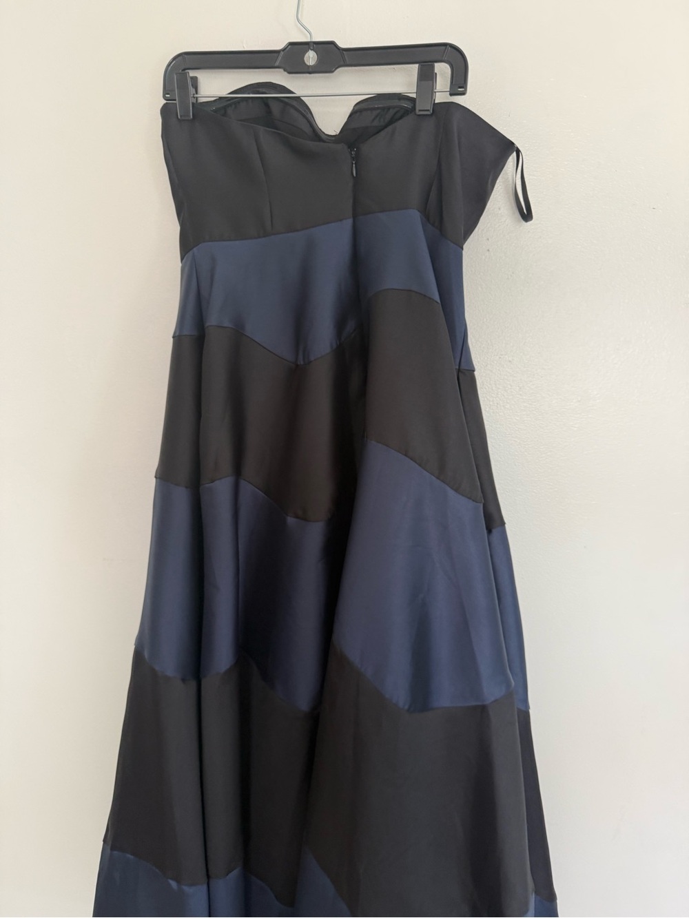 NWT Anthropologie Hutch Dress Rena Maxi Gown Strapless in Colorblock Navy Black - Picture 8 of 11